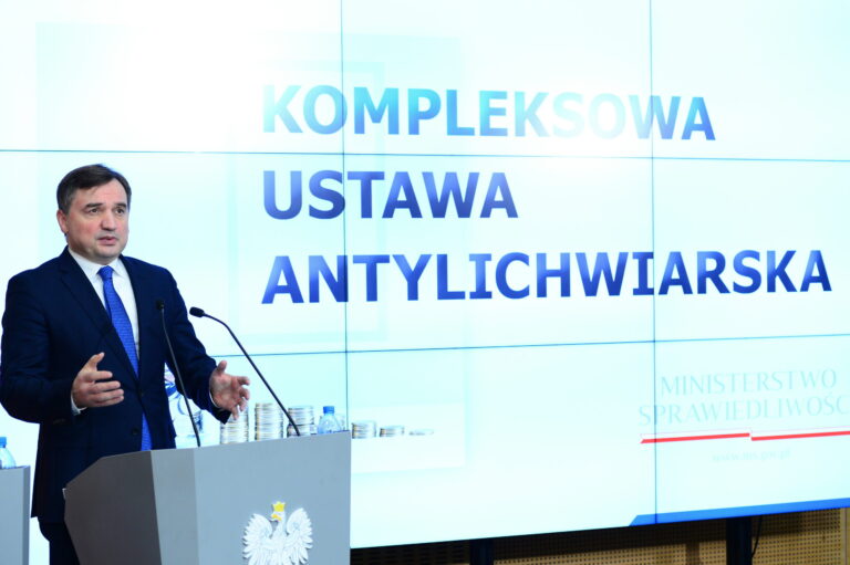 Prezentacja ustawy antilichwiarskiej, minister sprawiedliwości.