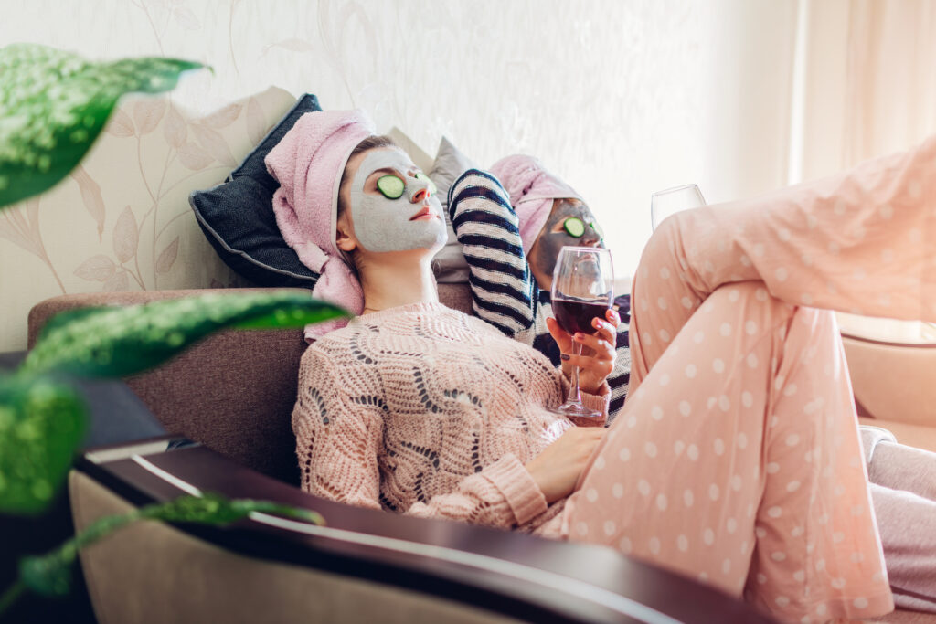 Relaks w spa: maseczki i wino