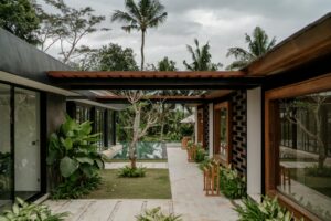 Dom na Bali