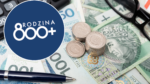 Program 800+ pieniądze polskie złote monety banknoty
