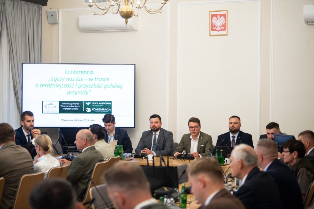 Konferencja Łączy nas las