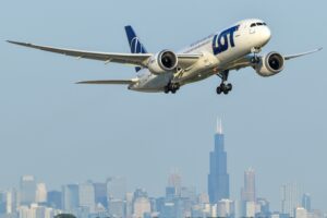 LOT wylatuję z Chicago