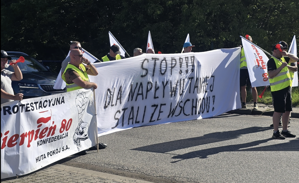 Protest przeciwko importowi taniej stali z Wschodu