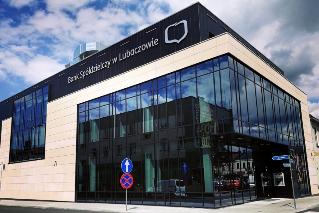 Bank Spółdzielczy w Lubaczowie, fot: elubaczow.com
