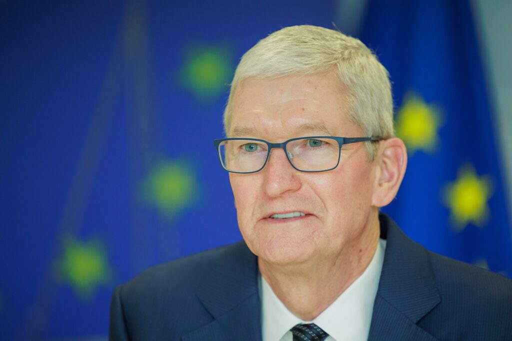 Tim Cook przed Komisja Europejska
