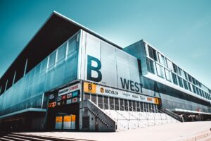 Europa chce więcej centrów danych AI, ale sieci energetyczne blokują rozwój