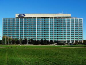 Ford Motor Company: od nieudanego startu w 1901 roku do globalnego imperium marek