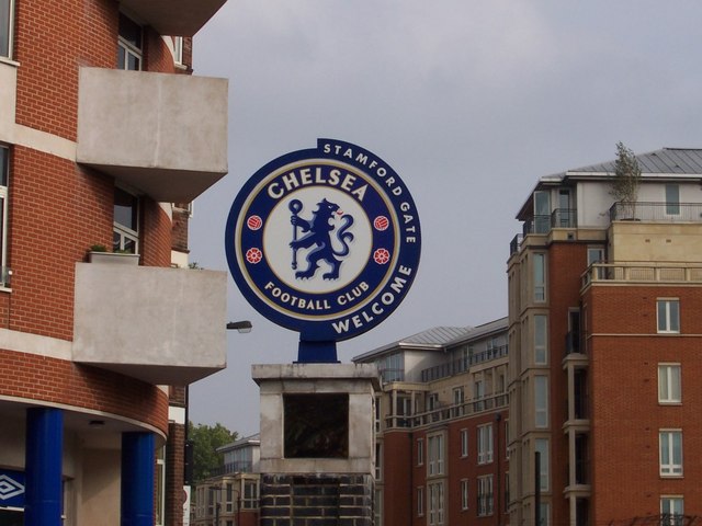 Chelsea F.C.: klub, który potrzebował pół wieku na pierwsze trofeum, a potem zdobył wszystko