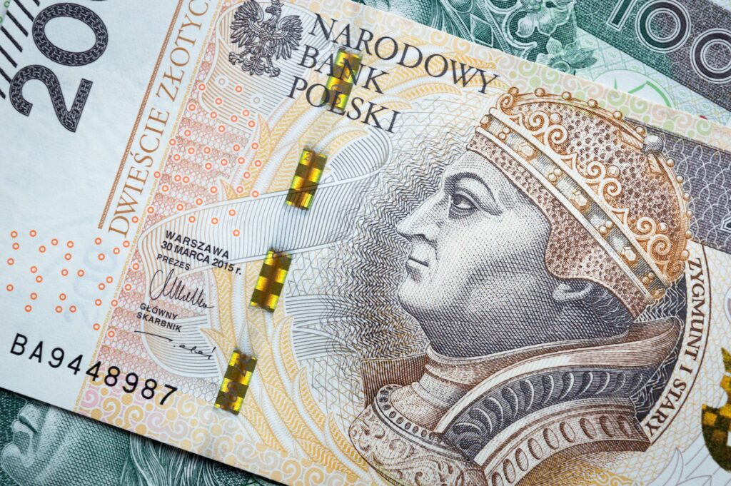 Dolar najdroższy od miesięcy: Fed, Moody's i inflacja uderzyły w złotego jednocześnie