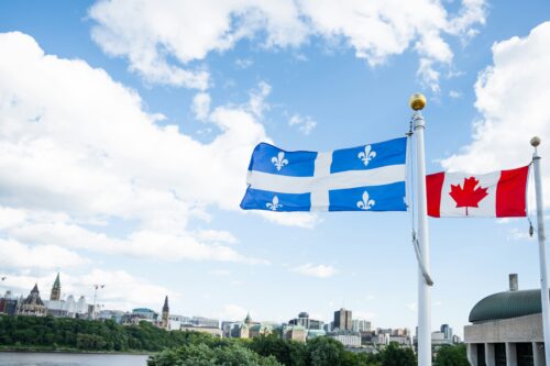flagi Quebecu i Kanady