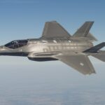 Myśliwiec F-35 Lightning II w locie